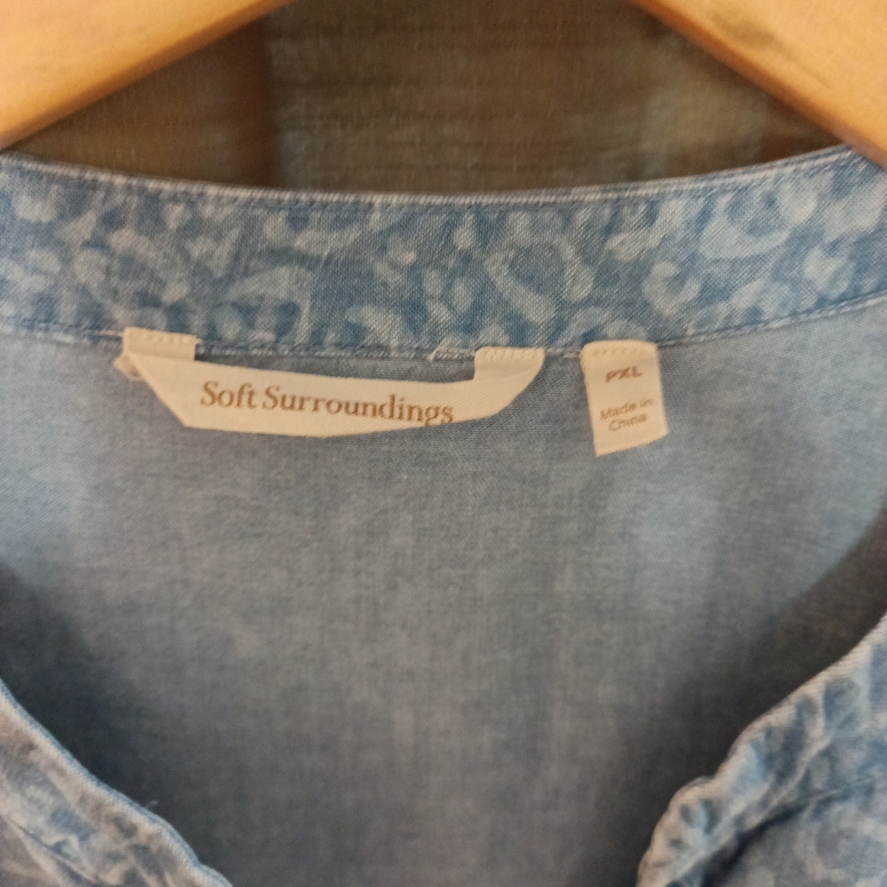Soft Surroundings Chambray Flowy Layered Vneck Roll Tab Sleeve Blouse PXL - Picture 5 of 7